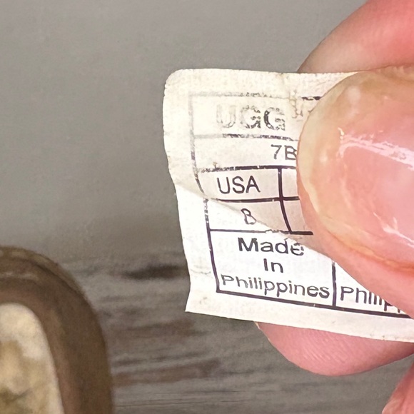 UGG Brown Suede Slippers Size 8 - Picture 7 of 10